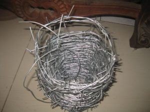 Kawat-Duri-BWG-14-4-300x225