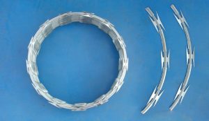 kawat-duri-silet-CBT65-4-300x175